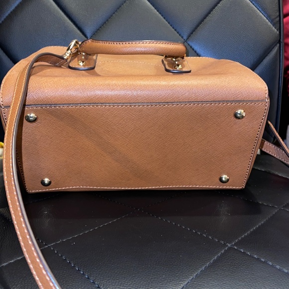 Michael Kors satchel - Picture 4 of 4